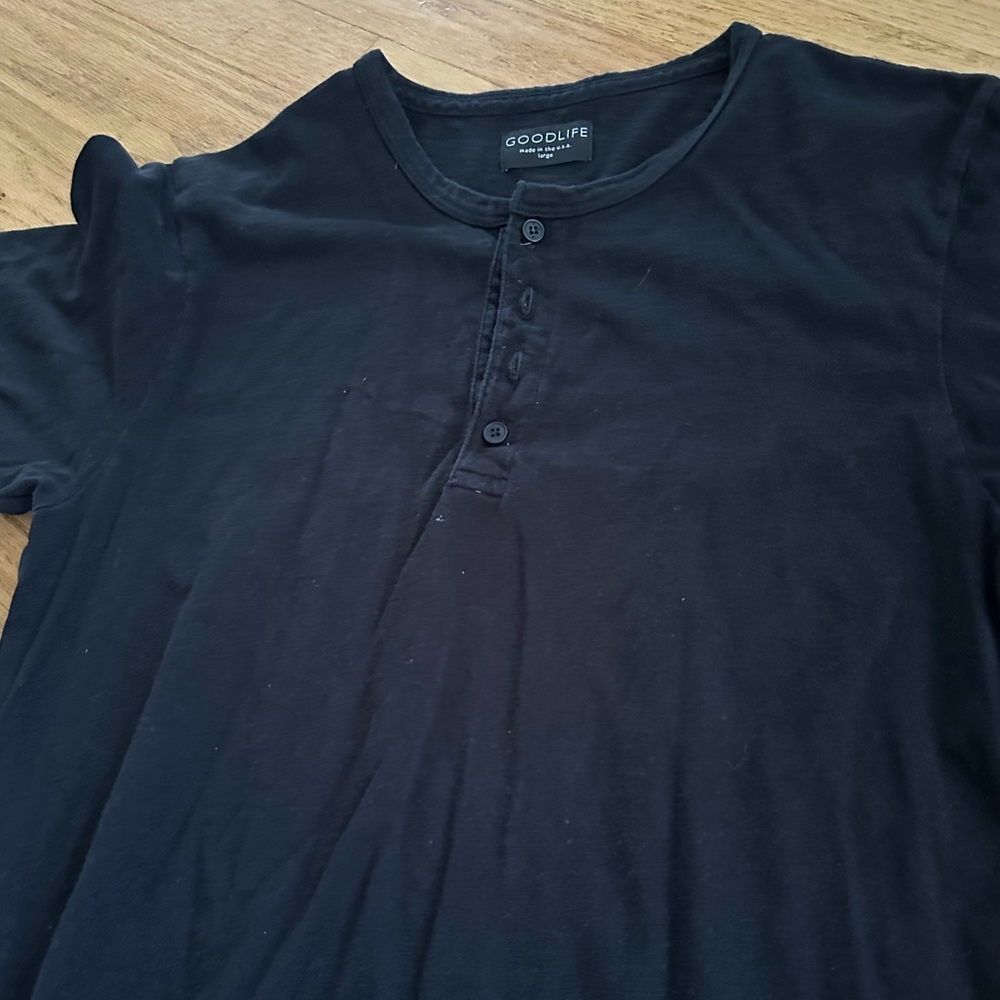 Goodlife Men Henley Black T Shirt